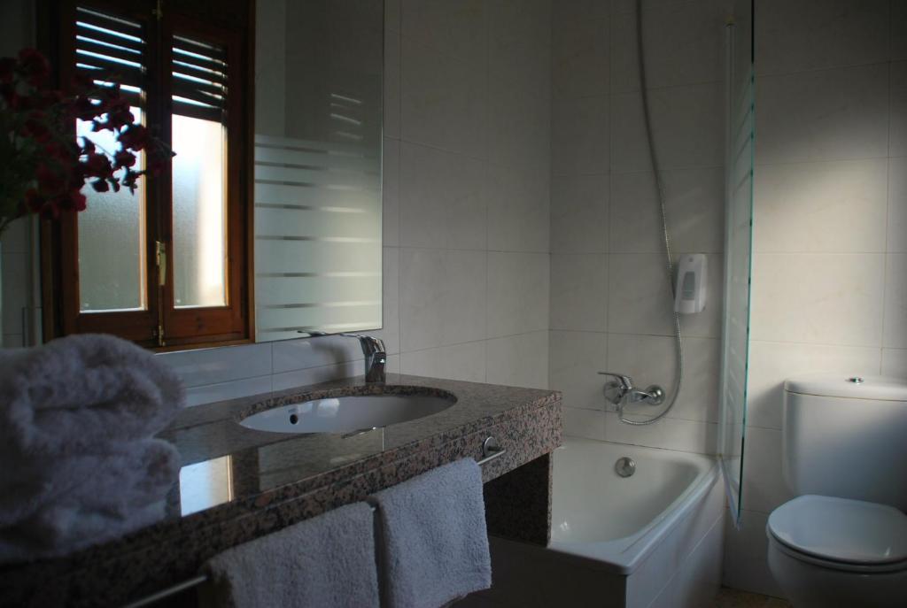 Hotel Fonda Barris à Joanetes Extérieur photo